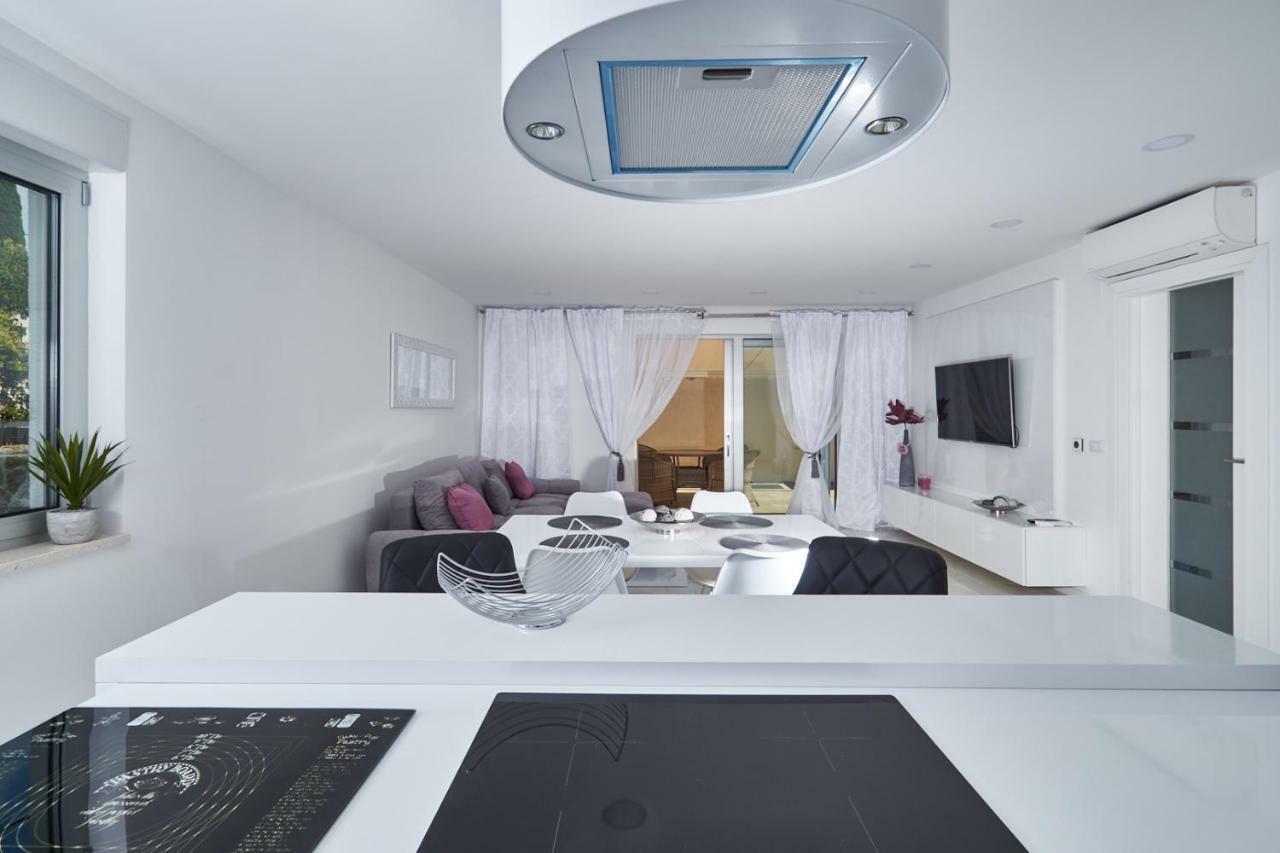 Brand New Apartment S & U Dubrovnik Bagian luar foto